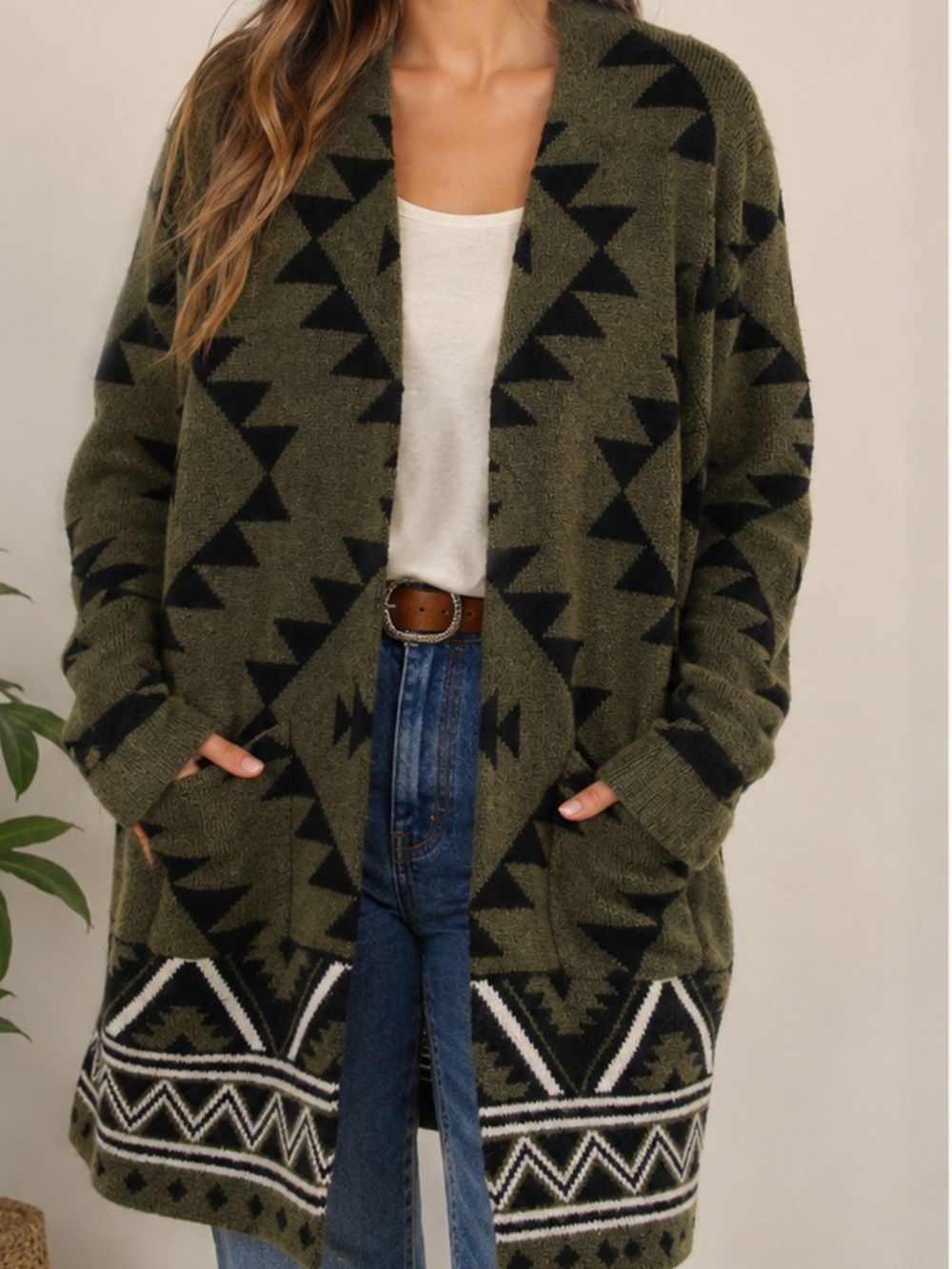 Frye The Cozy Cardigan Southwestern Aztec Sweater
Size: XL